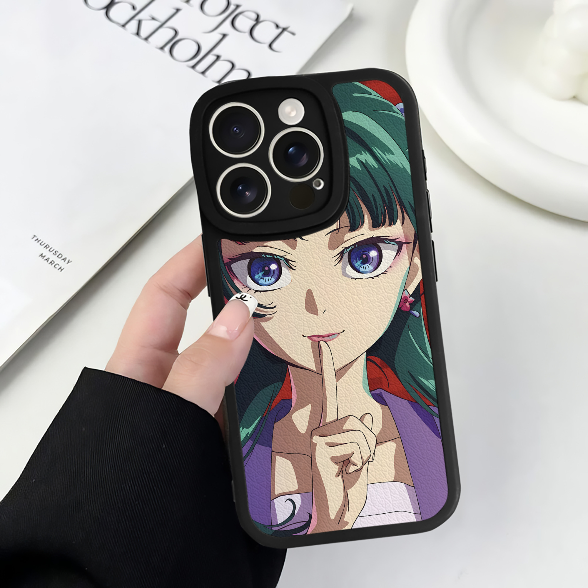 （画像用） 薬屋のひとりごと The Apothecary Diaries 【iPhone 16シリーズ対応】シリコンスマホケース（レザー調） 材質：シリコン